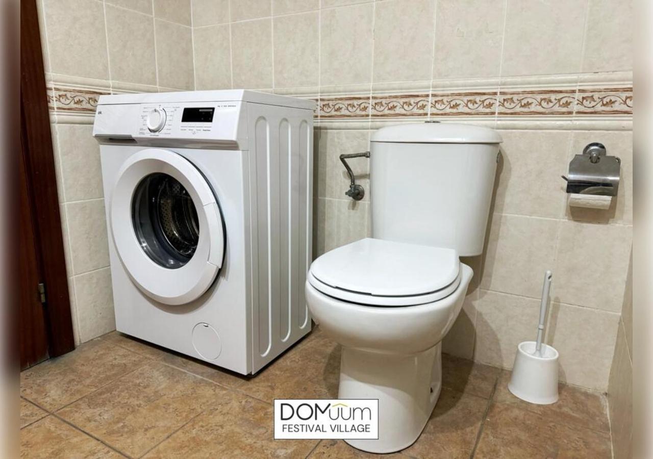 Domuum Holidays - Festival Village Salou Eksteriør billede